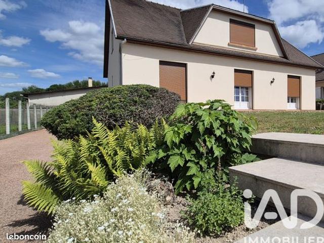 Maison familiale 6 pièces 166 m²