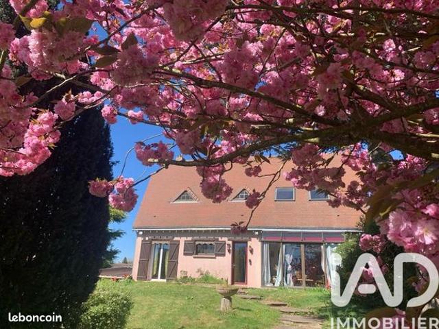 Maison familiale 6 pièces 170 m²