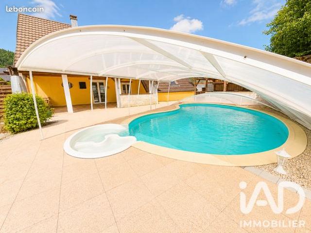 Maison familiale 6 pièces 171 m²