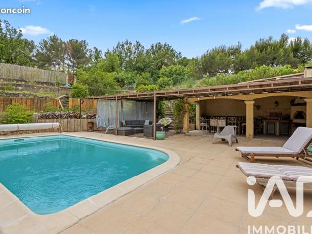 Maison familiale 6 pièces 175 m²
