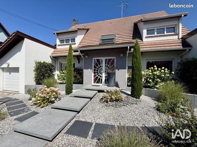 Maison familiale 6 pièces 181 m²