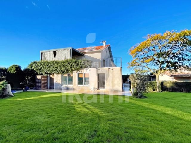 Maison Familiale 6 Pieces 182 m2 Beaumont Les Valence 182m² Beaumont lès Valence