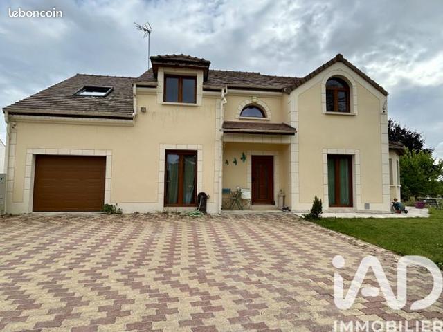 Maison familiale 6 pièces 187 m²