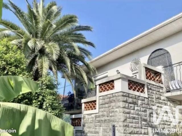 Maison familiale 6 pièces 187 m²