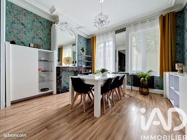 Maison familiale 6 pièces 190 m²