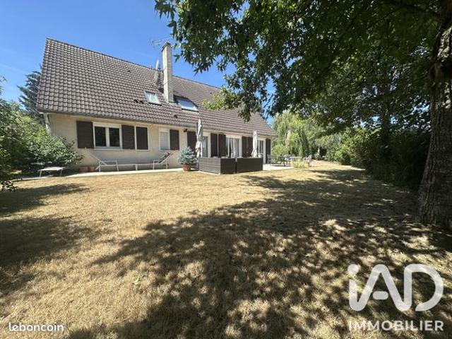 Maison familiale 6 pièces 192 m²