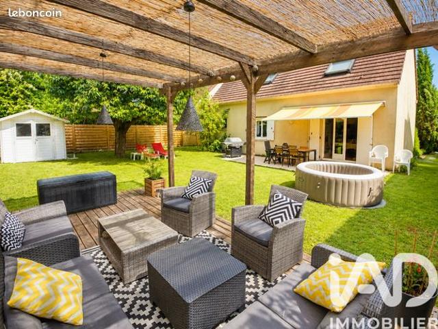Maison familiale 6 pièces 120 m²