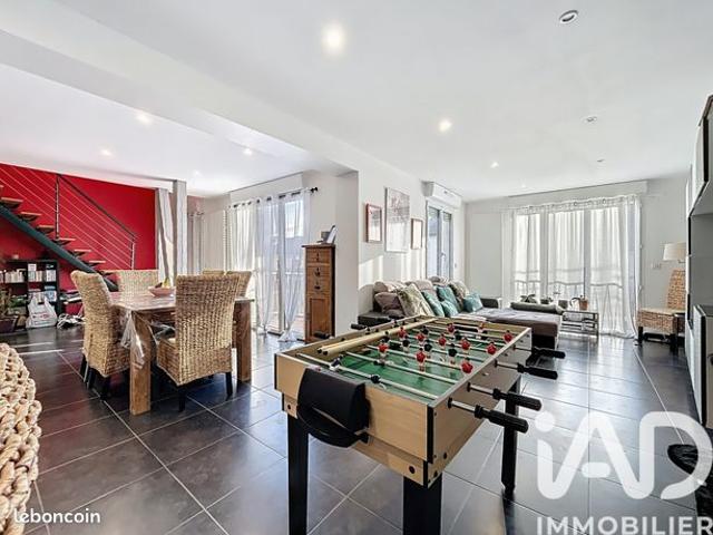 Maison familiale 6 pièces 120 m²