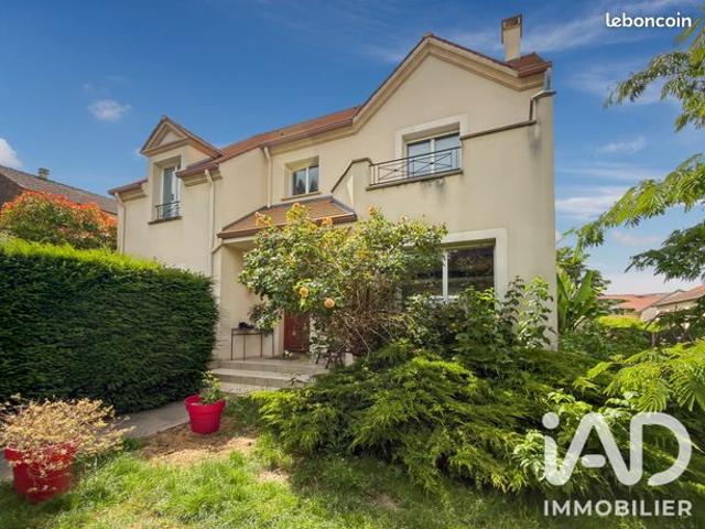 Maison familiale 6 pièces 133 m²