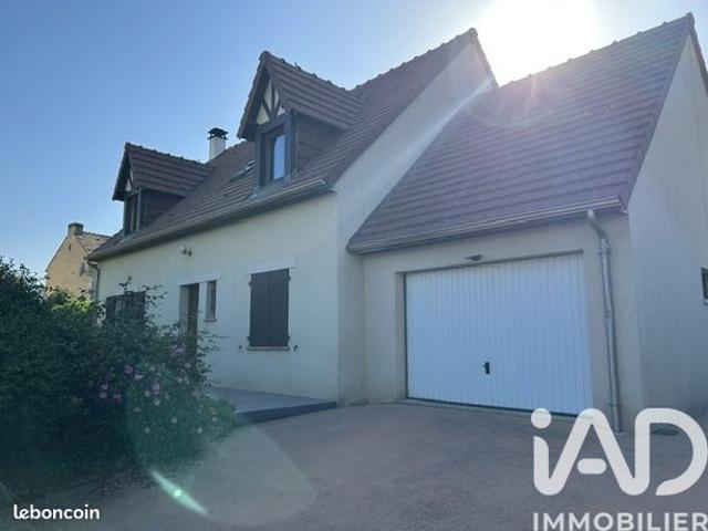 Maison familiale 6 pièces 131 m²
