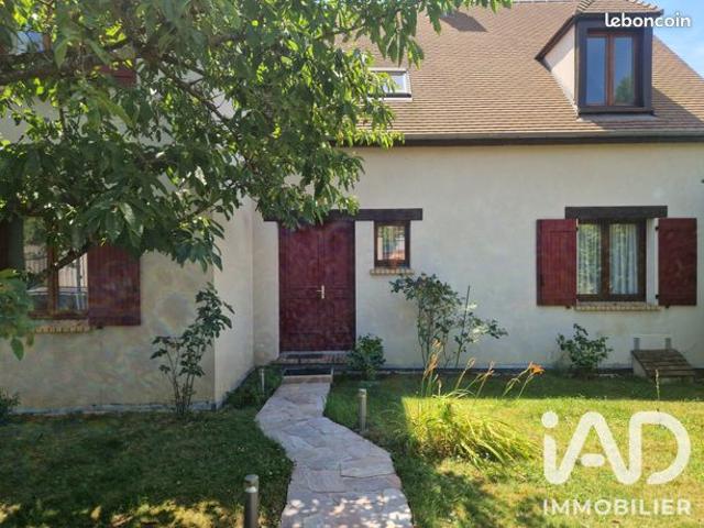 Maison familiale 6 pièces 135 m²