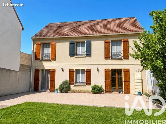 Maison familiale 6 pièces 138 m²