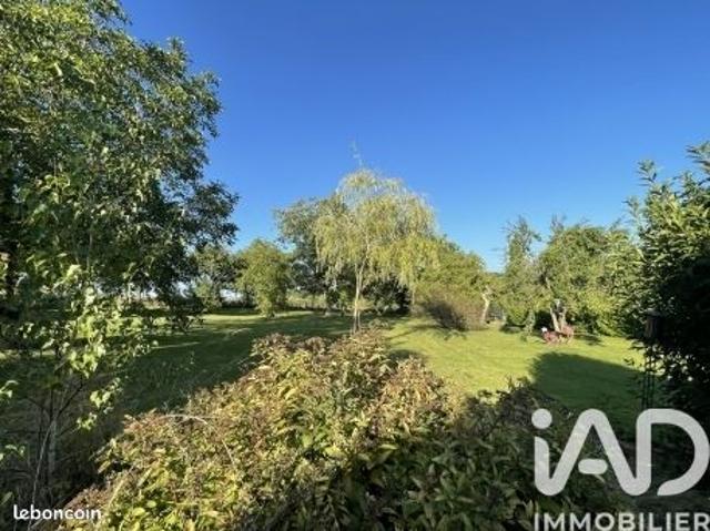 Maison familiale 6 pièces 245 m²