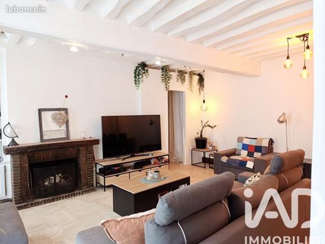 Maison familiale 6 pièces 252 m²