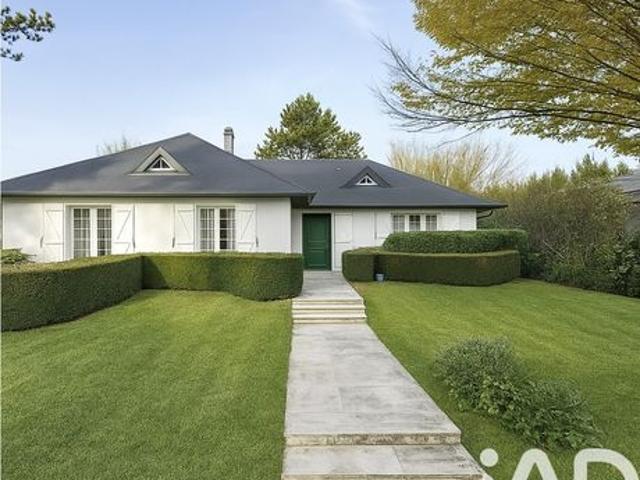 Maison familiale 6 pièces 210 m²