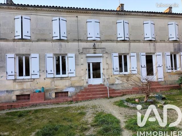 Maison familiale 6 pièces 210 m²