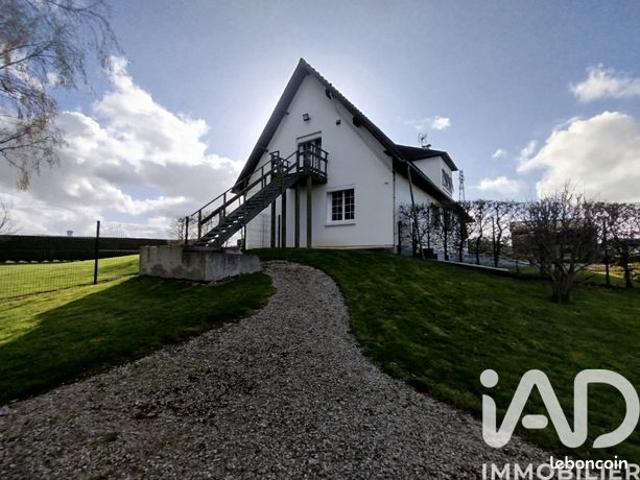 Maison familiale 6 pièces 229 m²
