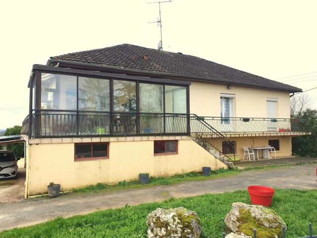 Maison familiale 7 pièces côté campagne