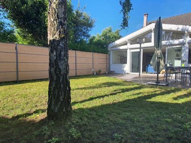 Maison familiale 7 pièces 140 m²