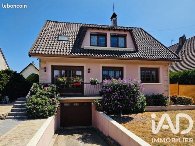 Maison familiale 7 pièces 145 m²