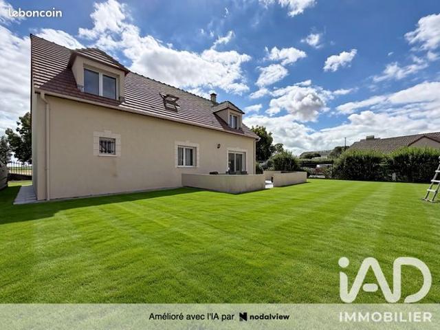 Maison familiale 7 pièces 150 m²