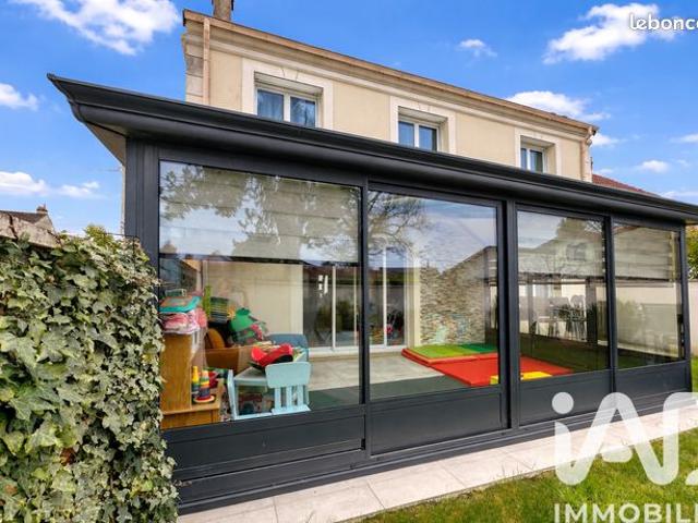 Maison familiale 7 pièces 150 m²