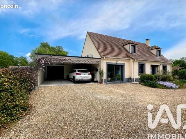 Maison familiale 7 pièces 154 m²