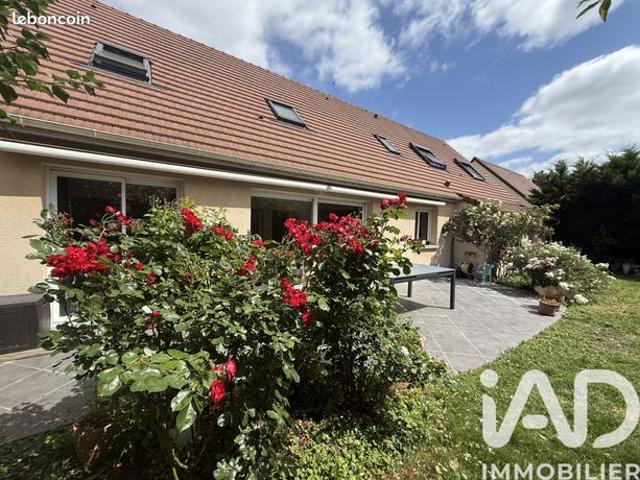 Maison familiale 7 pièces 155 m²