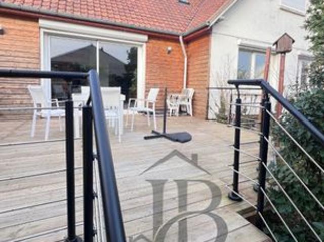 Maison familiale 7 pièces 158 m²
