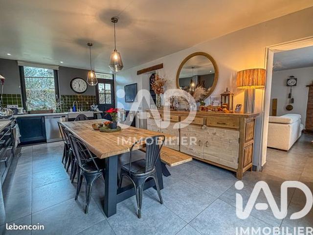 Maison familiale 7 pièces 163 m²