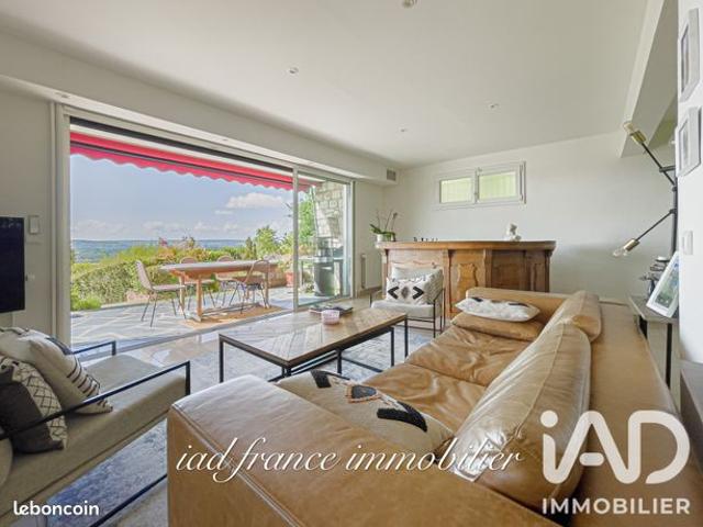 Maison familiale 7 pièces 160 m²