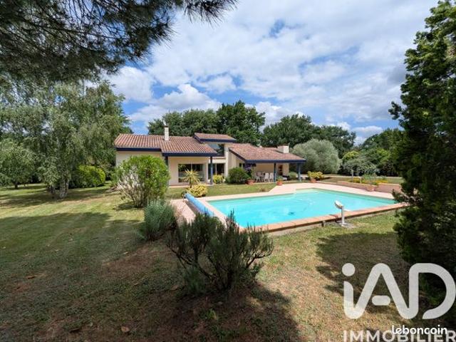 Maison familiale 7 pièces 167 m²