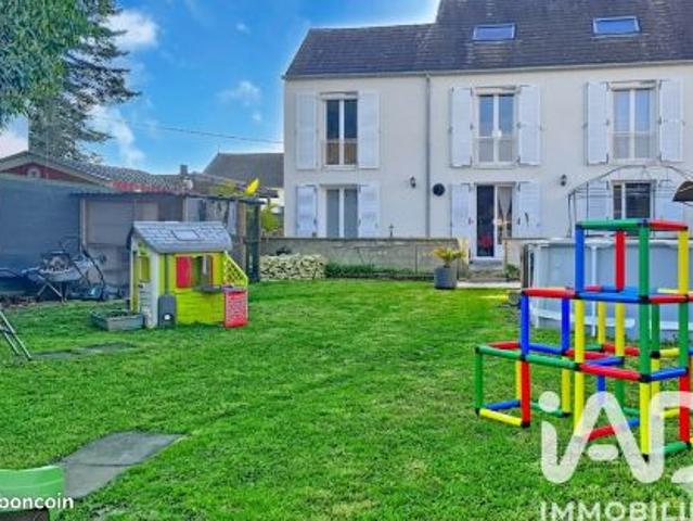 Maison familiale 7 pièces 167 m²
