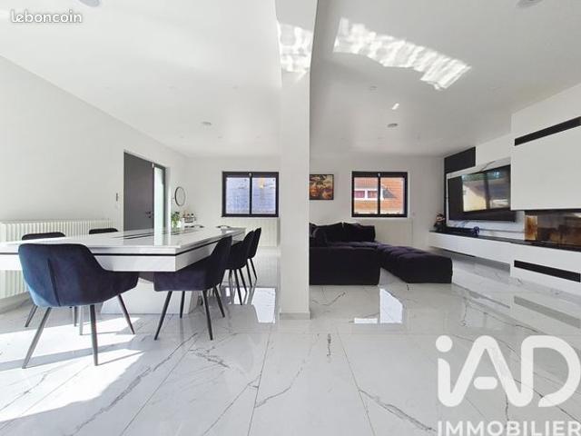 Maison familiale 7 pièces 173 m²