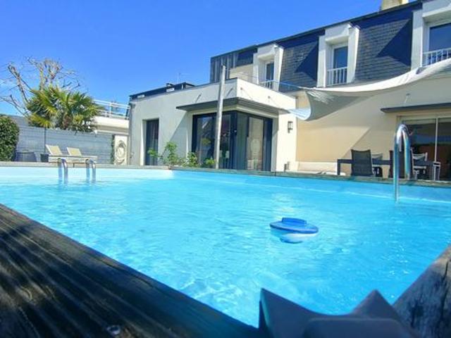Maison familiale 7 pièces 175 m²