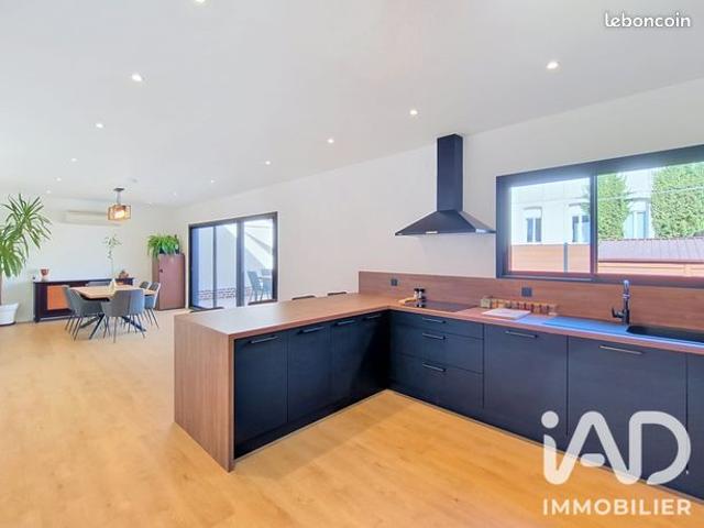 Maison familiale 7 pièces 175 m²