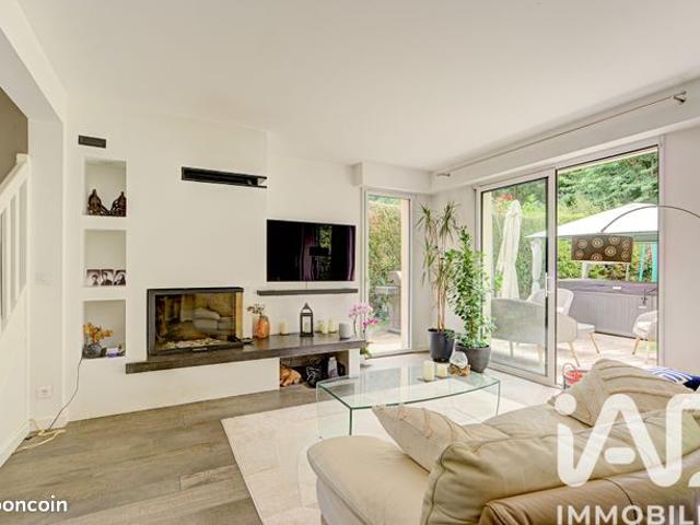 Maison familiale 7 pièces 178 m²
