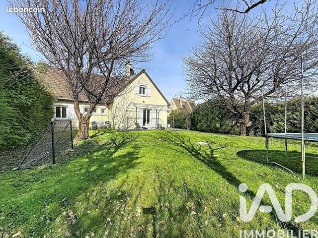 Maison familiale 7 pièces 186 m²