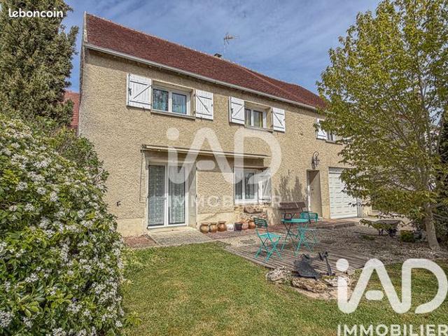 Maison familiale 7 pièces 198 m²