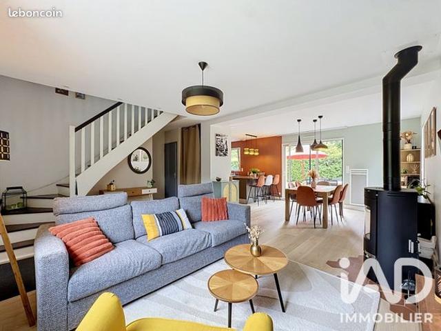 Maison familiale 7 pièces 141 m²