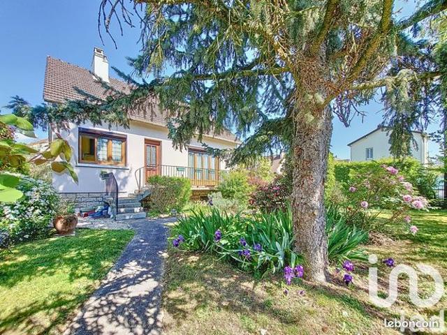 Maison familiale 7 pièces 119 m²