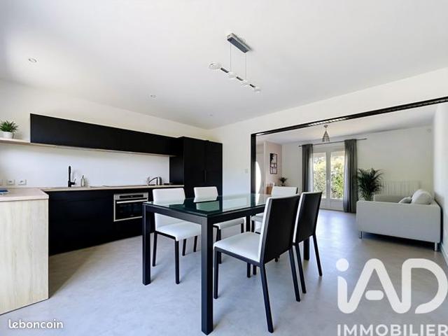 Maison familiale 7 pièces 120 m²