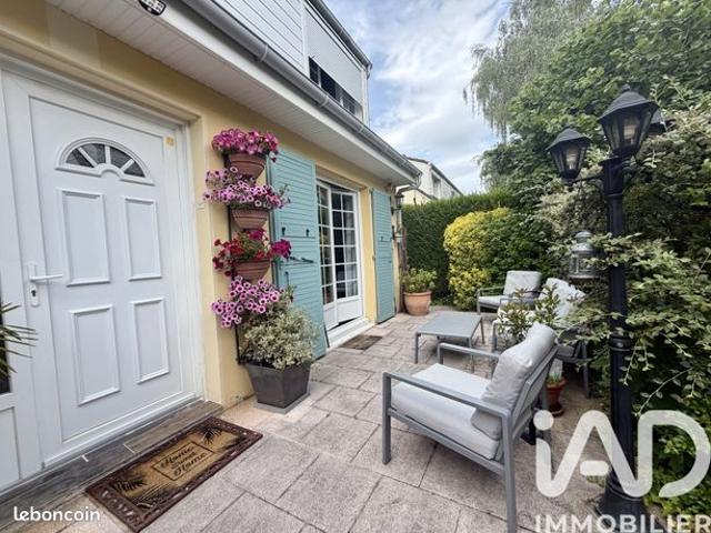 Maison familiale 7 pièces 121 m²