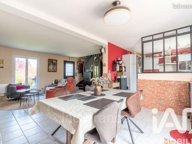 Maison familiale 7 pièces 133 m²