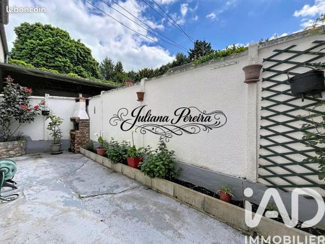 Maison familiale 7 pièces 133 m²