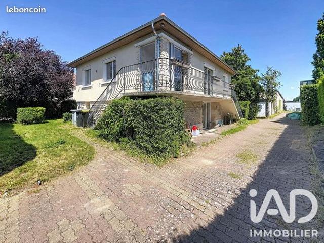 Maison familiale 7 pièces 138 m²