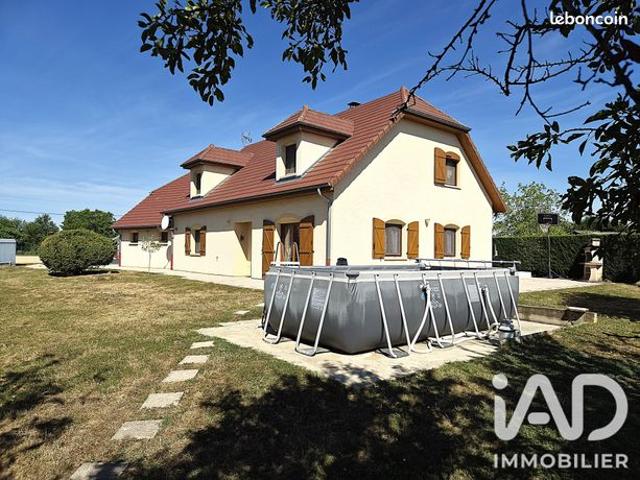 Maison familiale 7 pièces 203 m²