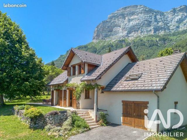 Maison familiale 7 pièces 200 m²