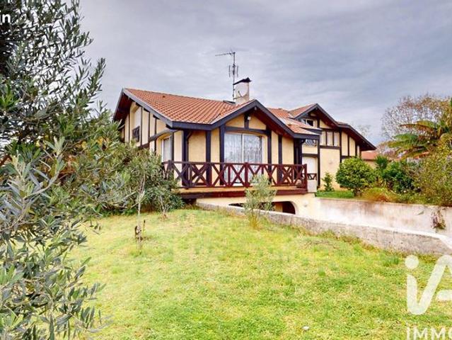Maison familiale 7 pièces 205 m²