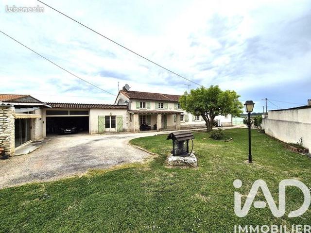 Maison familiale 7 pièces 213 m²